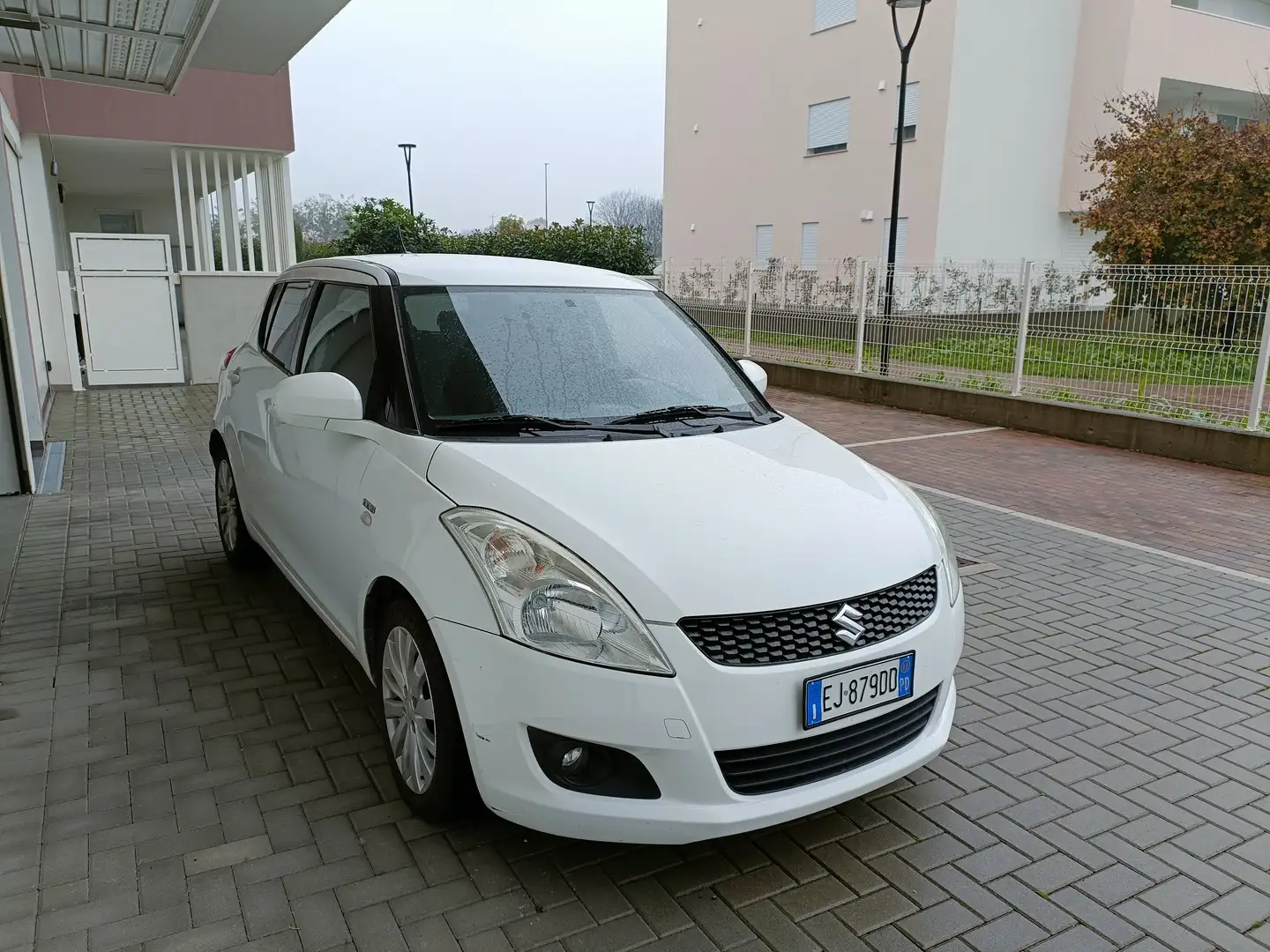Suzuki Swift Swift V 2010 5p 1.3 ddis GL Bianco - 2