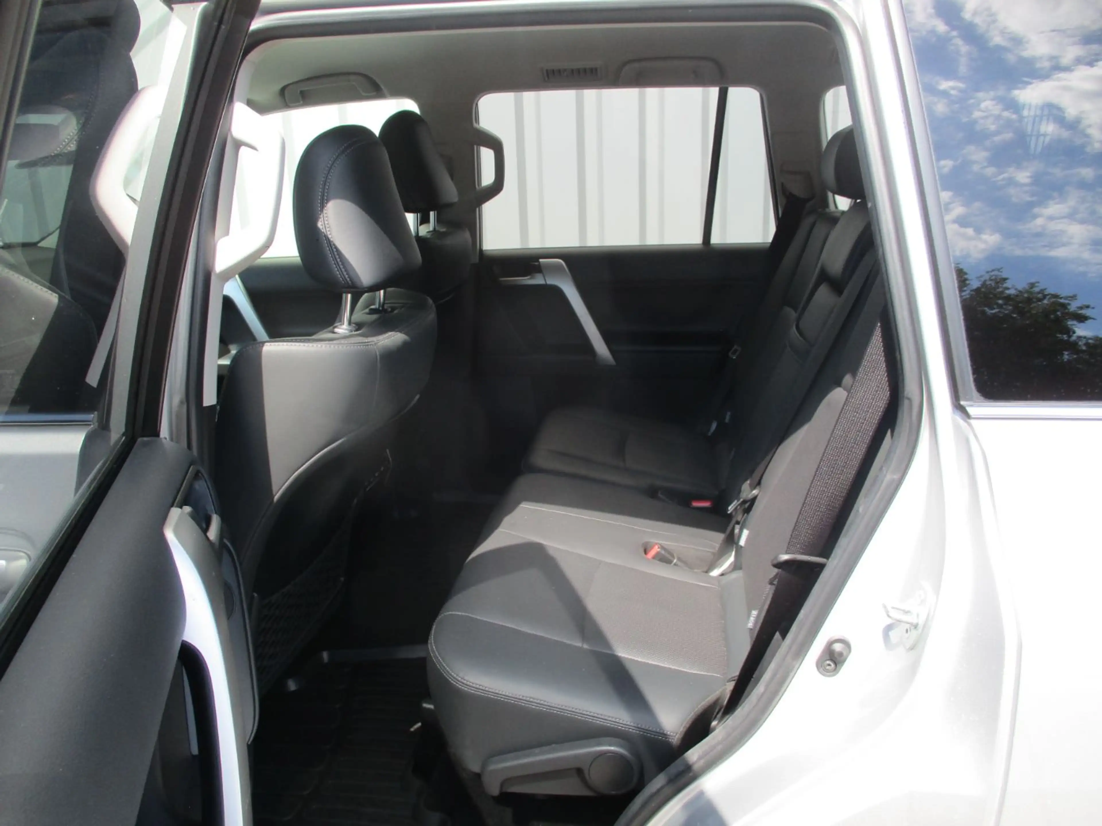 Toyota Land Cruiser Landcruiser 2.8 D4-D Elegance ACC+LED+Navi+SHZ — photo 11