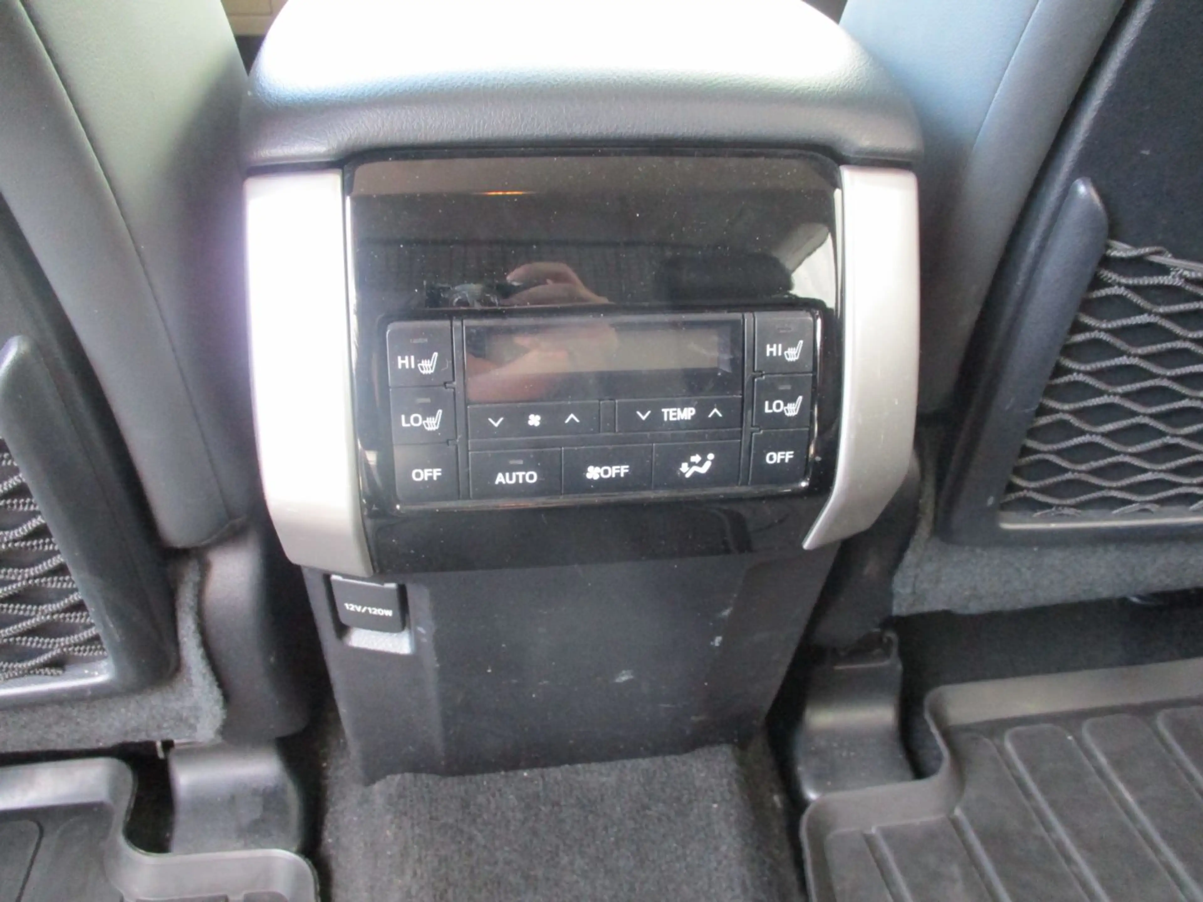 Toyota Land Cruiser Landcruiser 2.8 D4-D Elegance ACC+LED+Navi+SHZ — photo 13