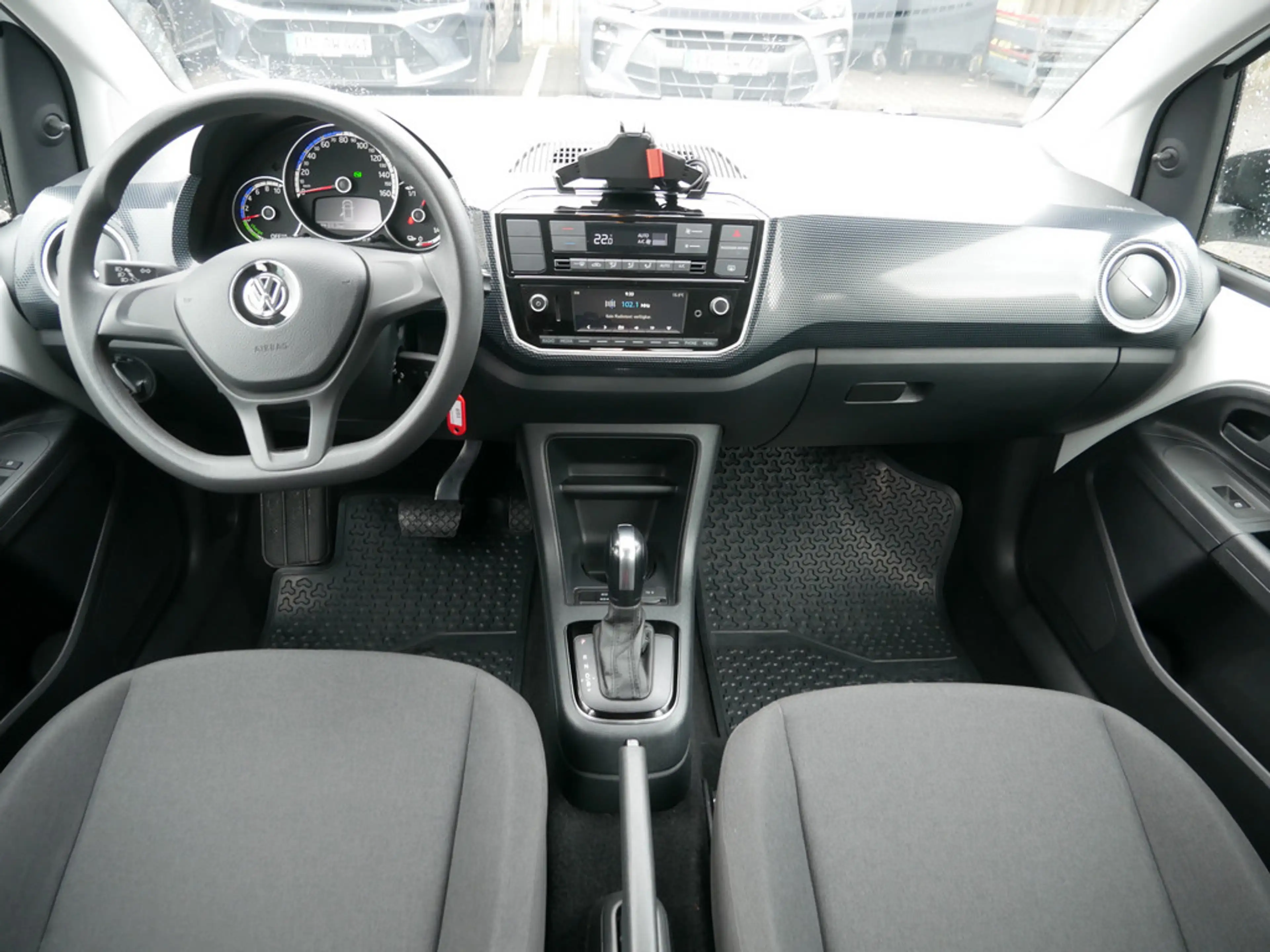 Volkswagen e-up! KLIMAAUTOMATIK FACELIFT — photo 7