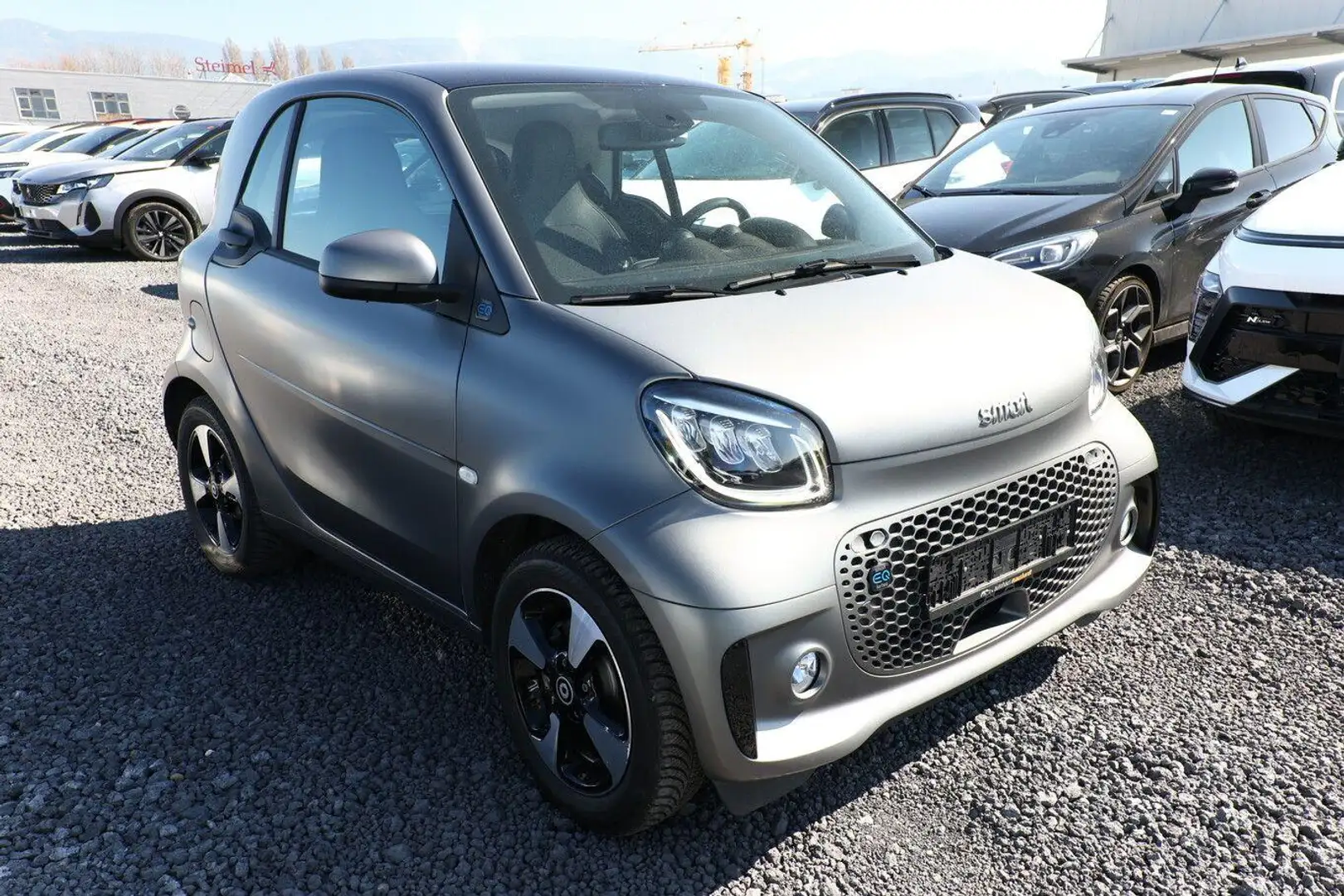 smart forTwo EQ Passion QuickCharge Pano LED PDC SHZ 60 kW (... Grau - 2
