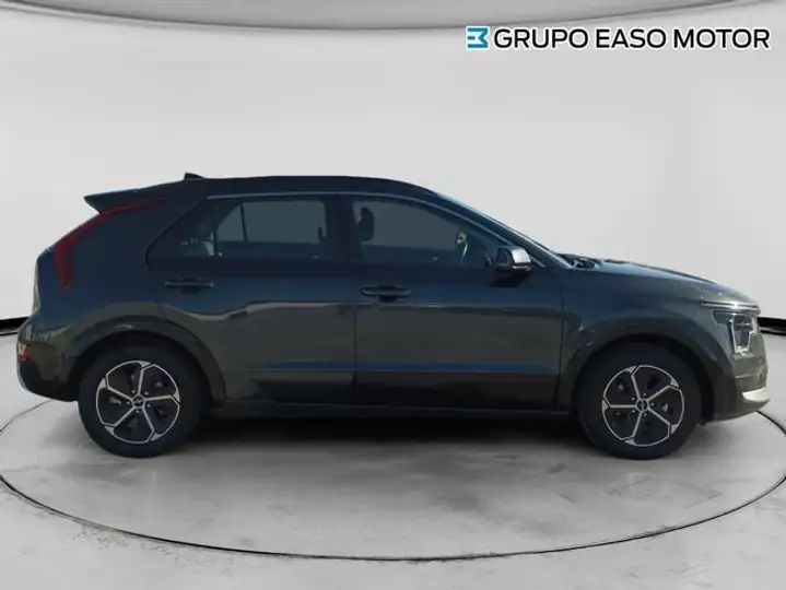 Kia Niro 1.6 HEV Concept 2023, foto 6