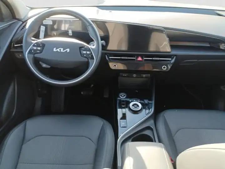 Kia Niro 1.6 HEV Concept 2023, foto 10