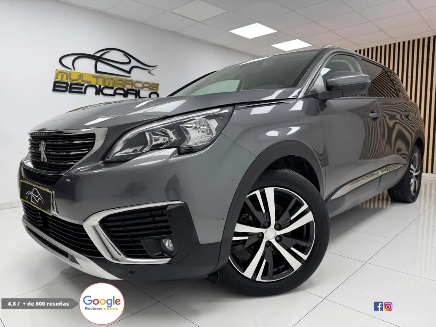 Peugeot 5008 1.5BlueHDi S&S Allure EAT8 130 Grau - 1