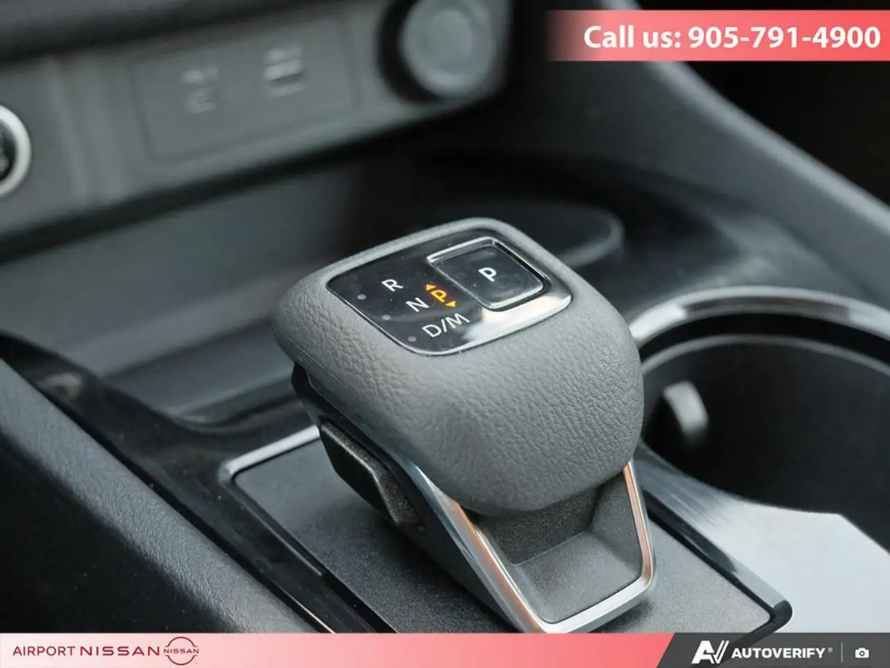 Nissan Rogue fotografie Nissan Rogue