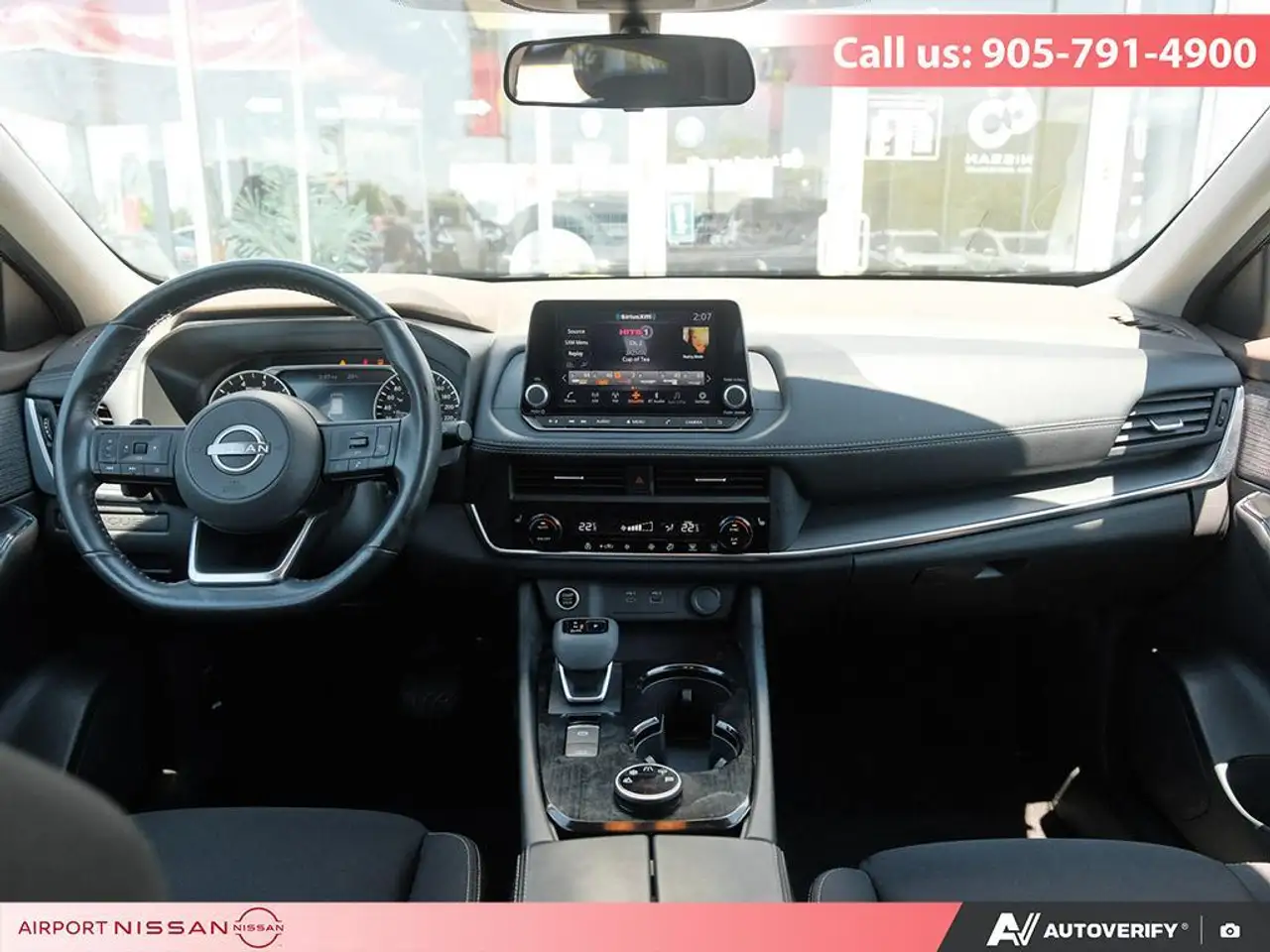Nissan Rogue fotografie Nissan Rogue