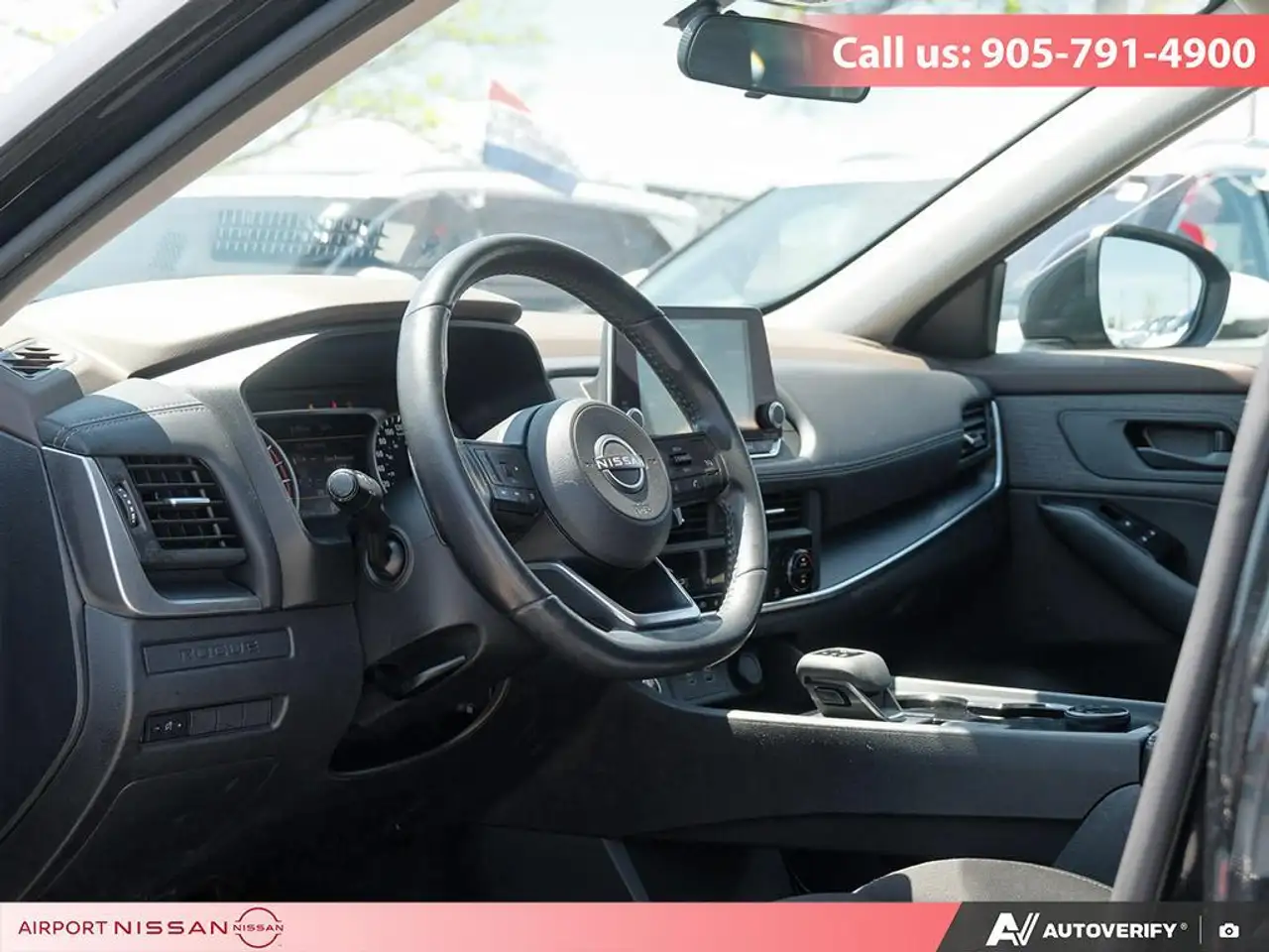 Nissan Rogue fotografie Nissan Rogue