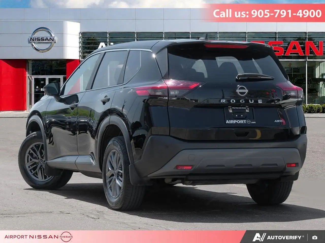 Nissan Rogue fotografie Nissan Rogue