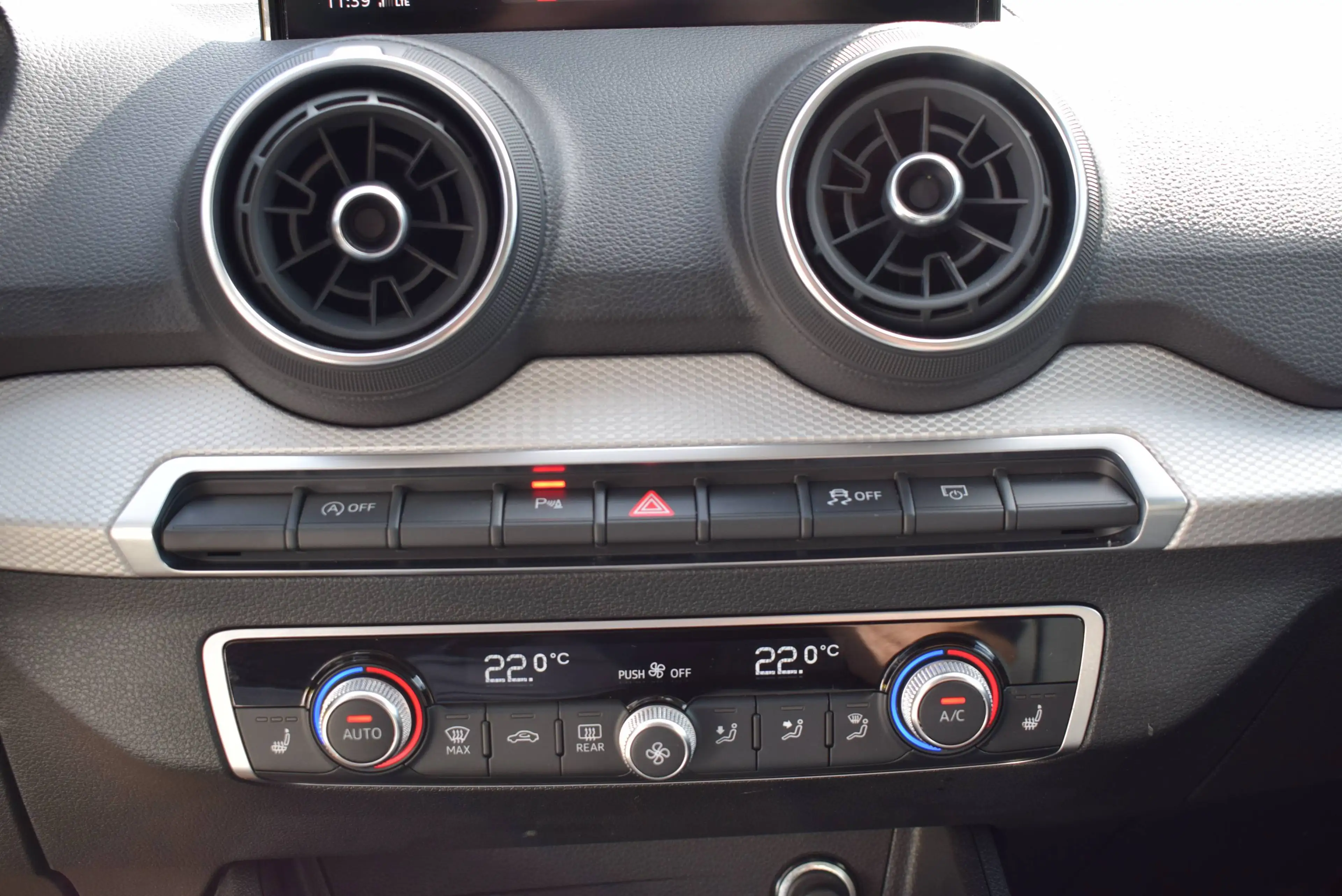 Audi Q2 35 TFSI S-Tronic/Advanced/Navi/Cam/BlackPaket — photo 10