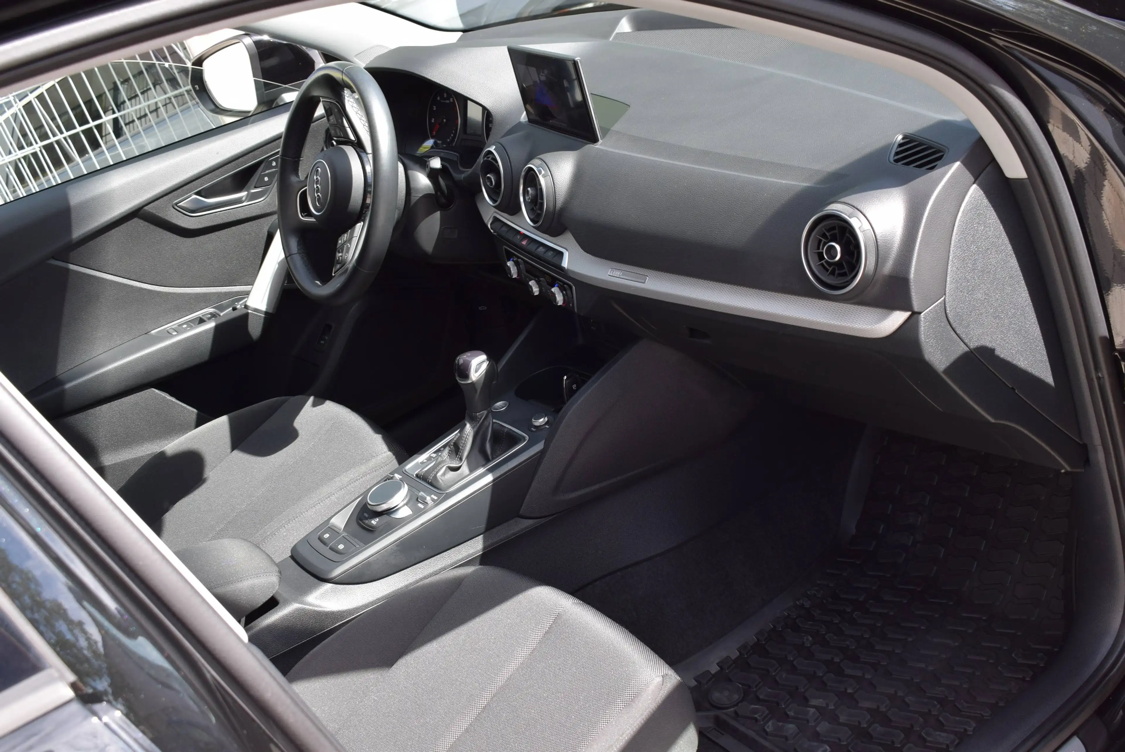 Audi Q2 35 TFSI S-Tronic/Advanced/Navi/Cam/BlackPaket — photo 4