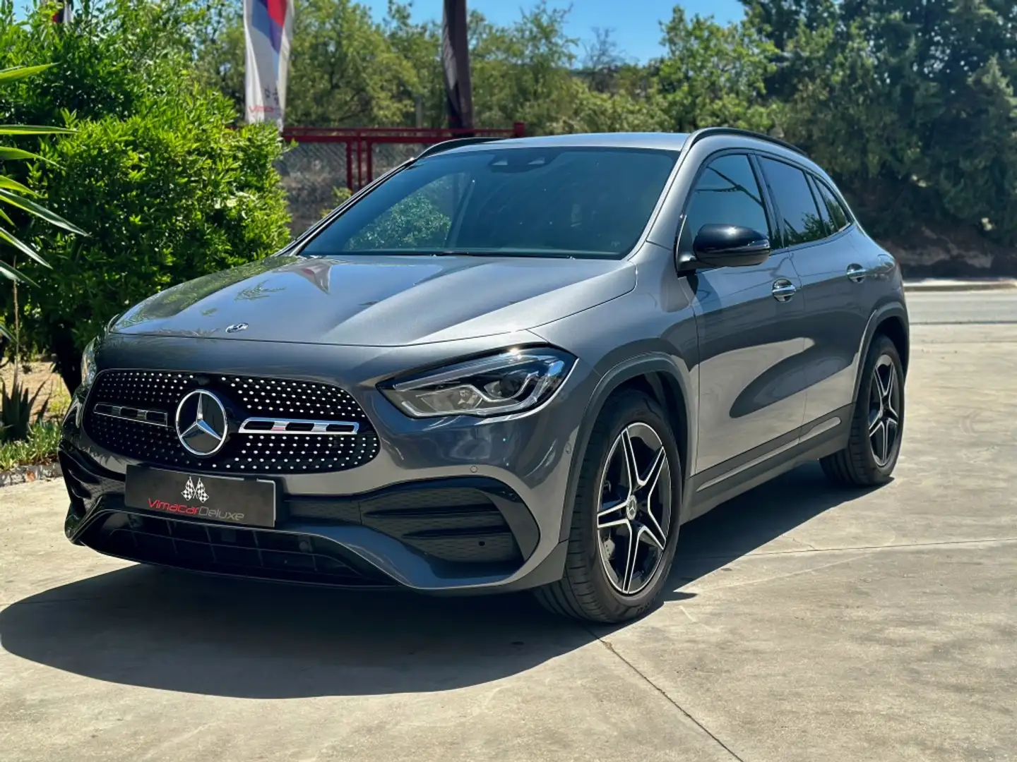 Mercedes-Benz GLA 200 200d 8G-DCT Gris - 1