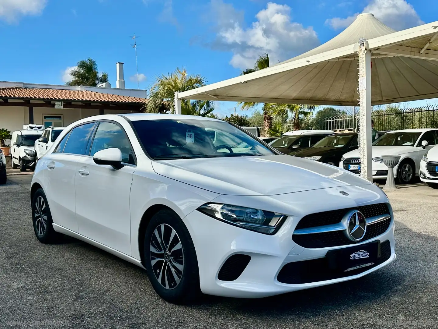 Mercedes-Benz A 180 A 160 d Business Blanc - 1