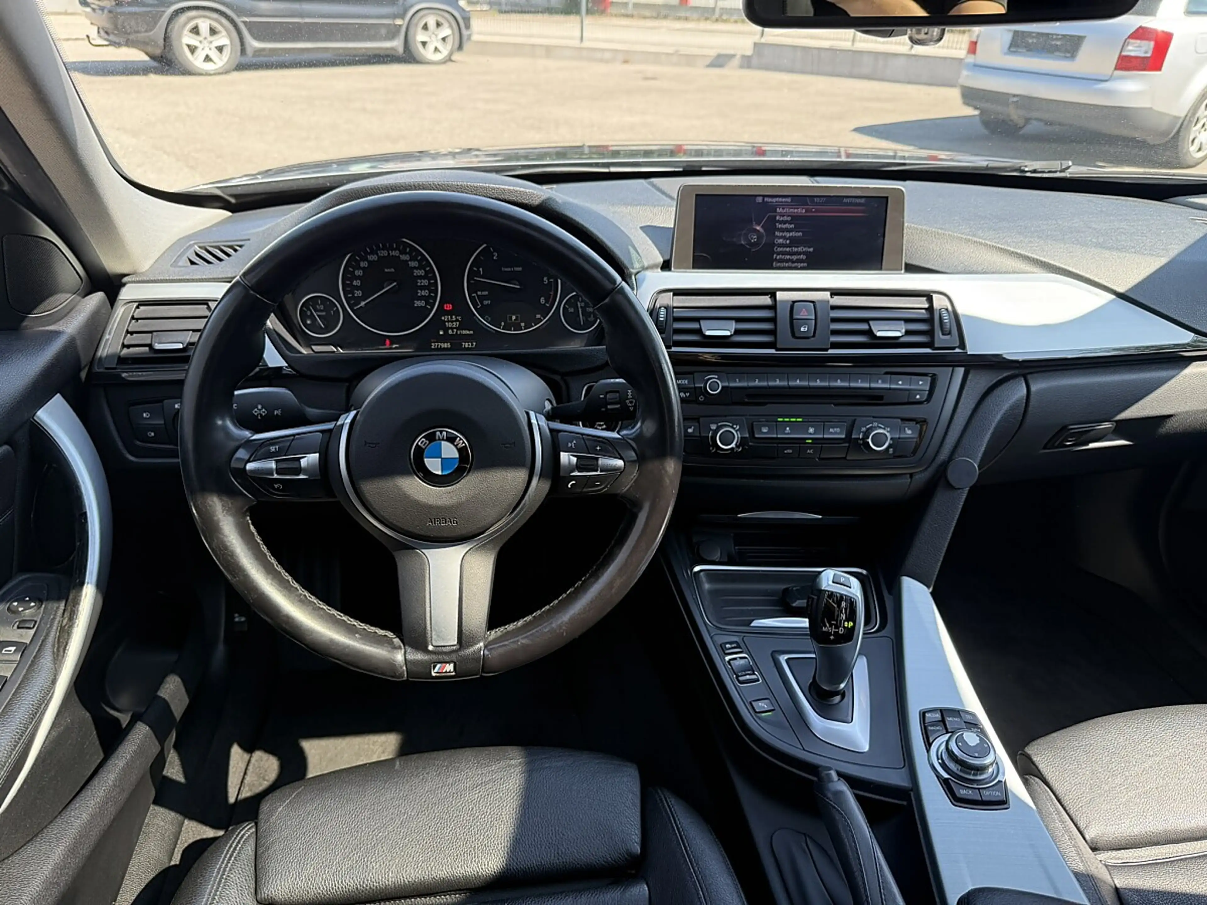 BMW 330 d Touring Aut. — photo 13