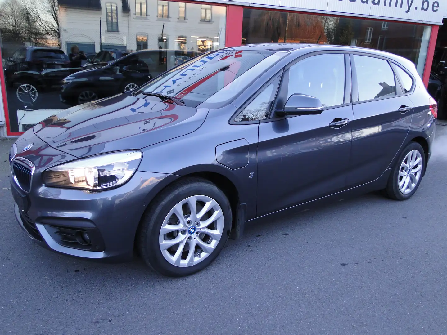 BMW 225 225xe iPerformance Active Tourer Advantage Grey - 2