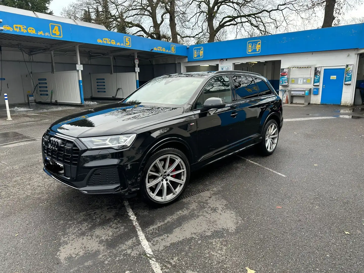 Audi Q7 50 TDI quattro S line/7 Sitze/Hybrid/Diesel Elekro Schwarz - 2