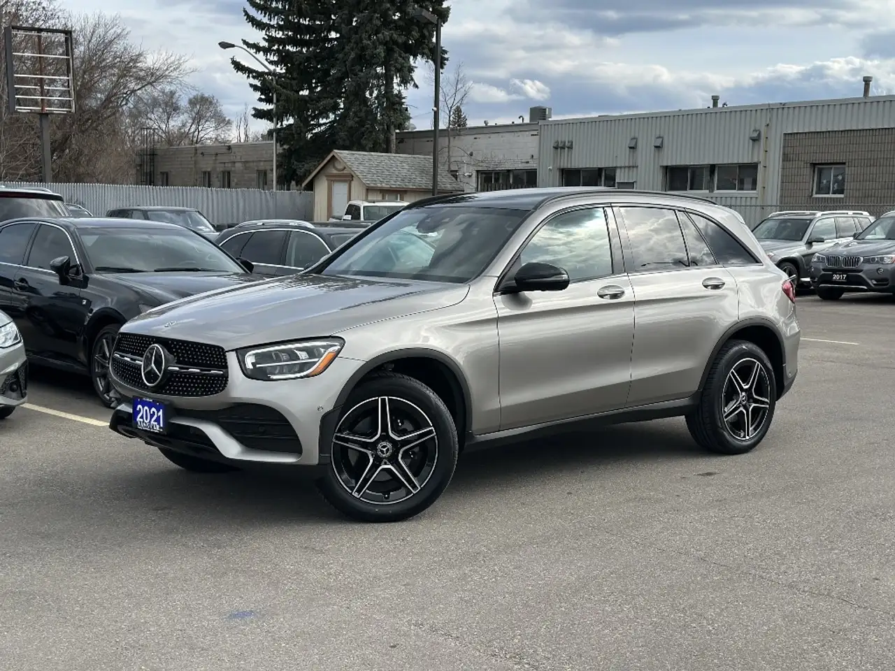 2021 Mercedes-Benz GLC