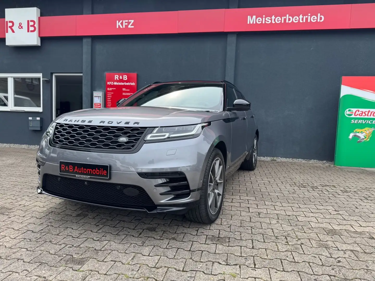 Land Rover Range Rover Velar R-Dynamic SE*3.0D*Pano*AHK**FAP*360Kamera*HUD*L Gris - 1