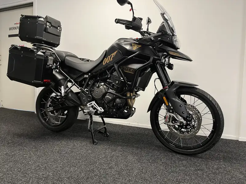 Triumph Tiger 900 - foto 4