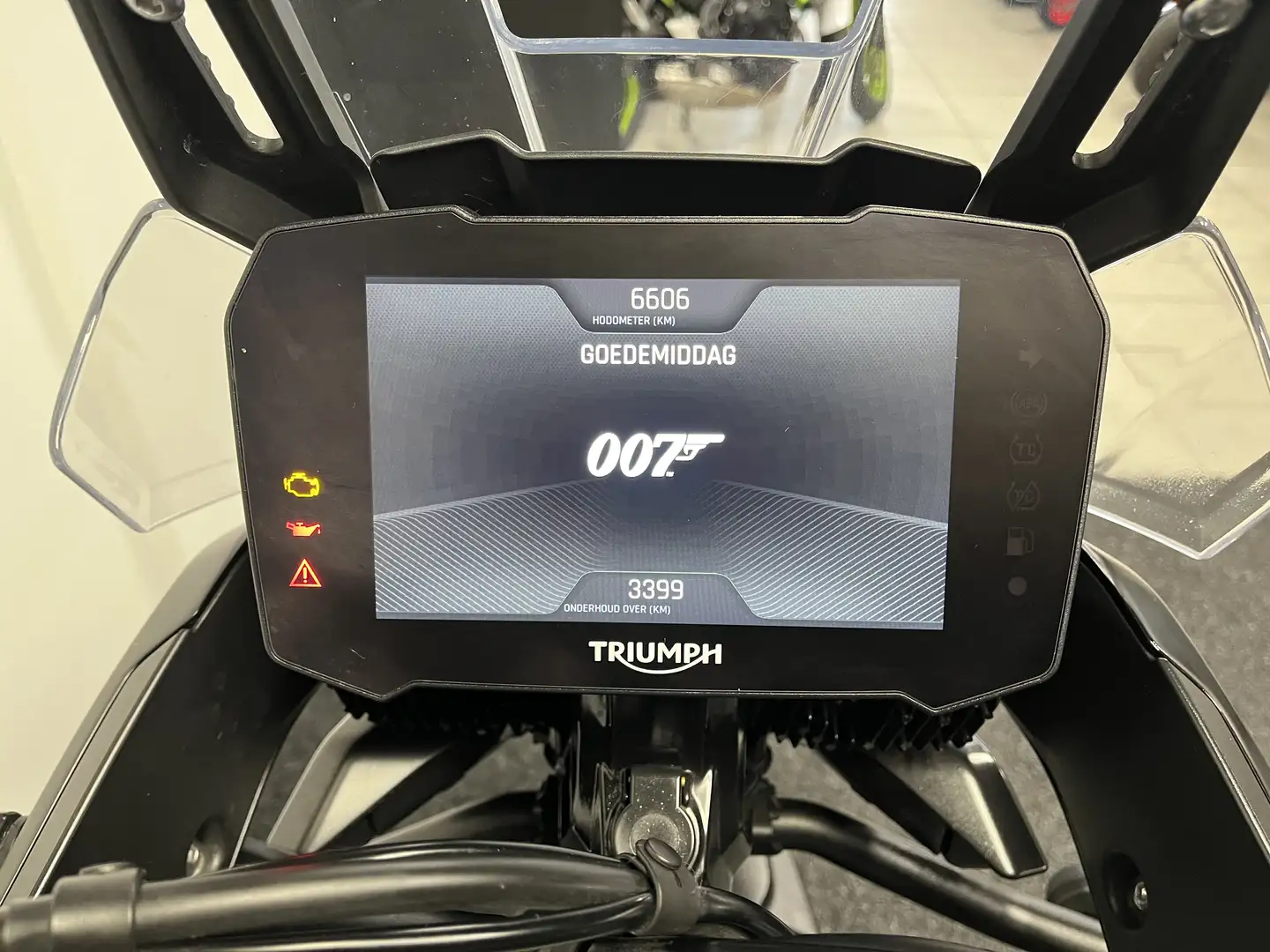 Triumph Tiger 900 BOND EDITION Negro - 2