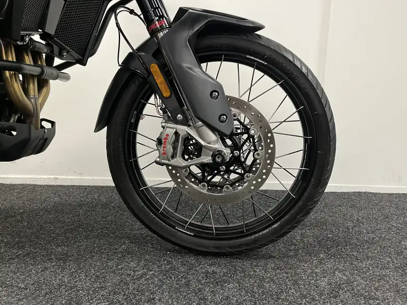 Triumph Tiger 900 - foto 6