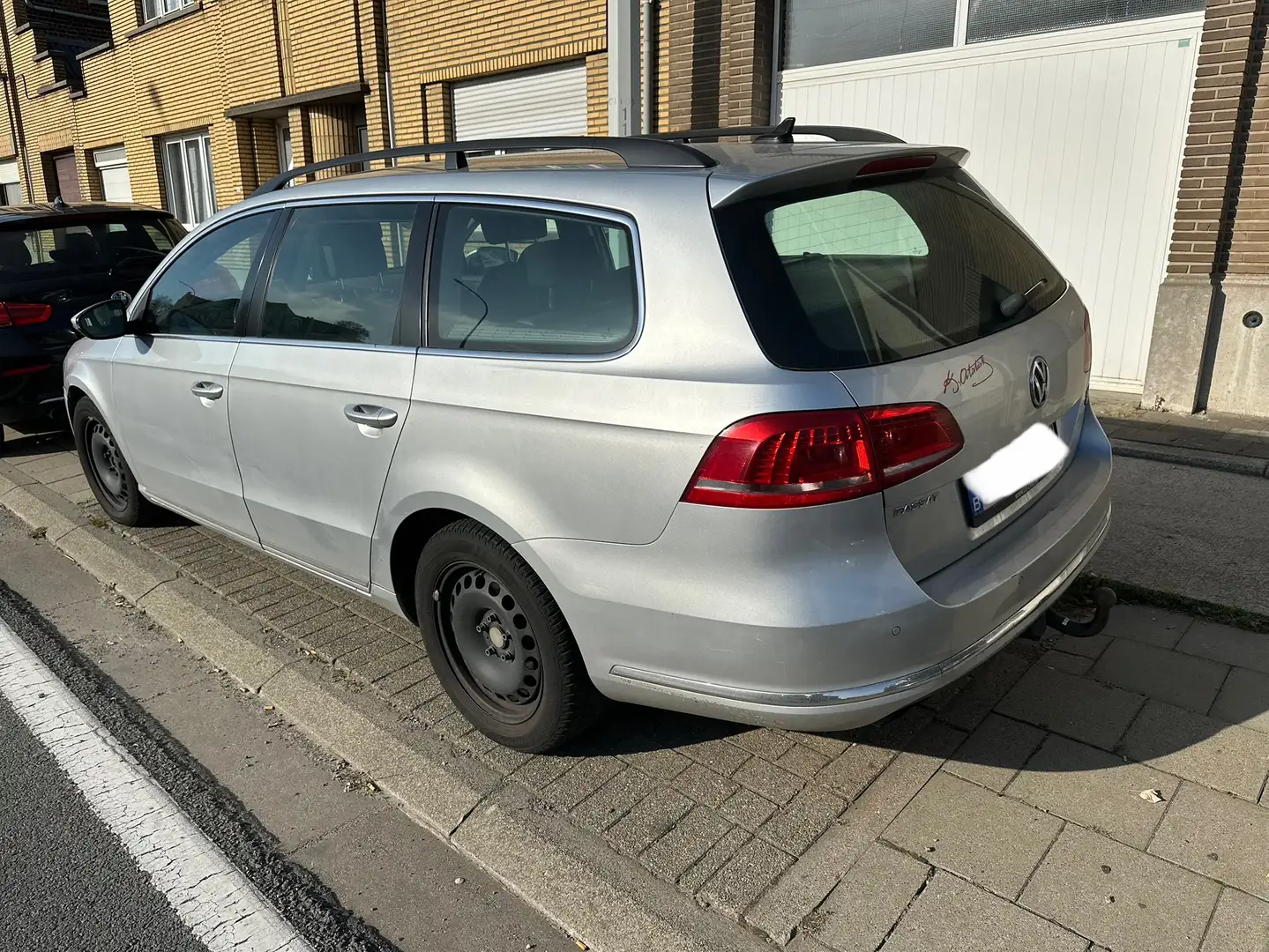 Volkswagen Passat Variant 2.0 CR TDi Comfortline BMT Zilver - 2
