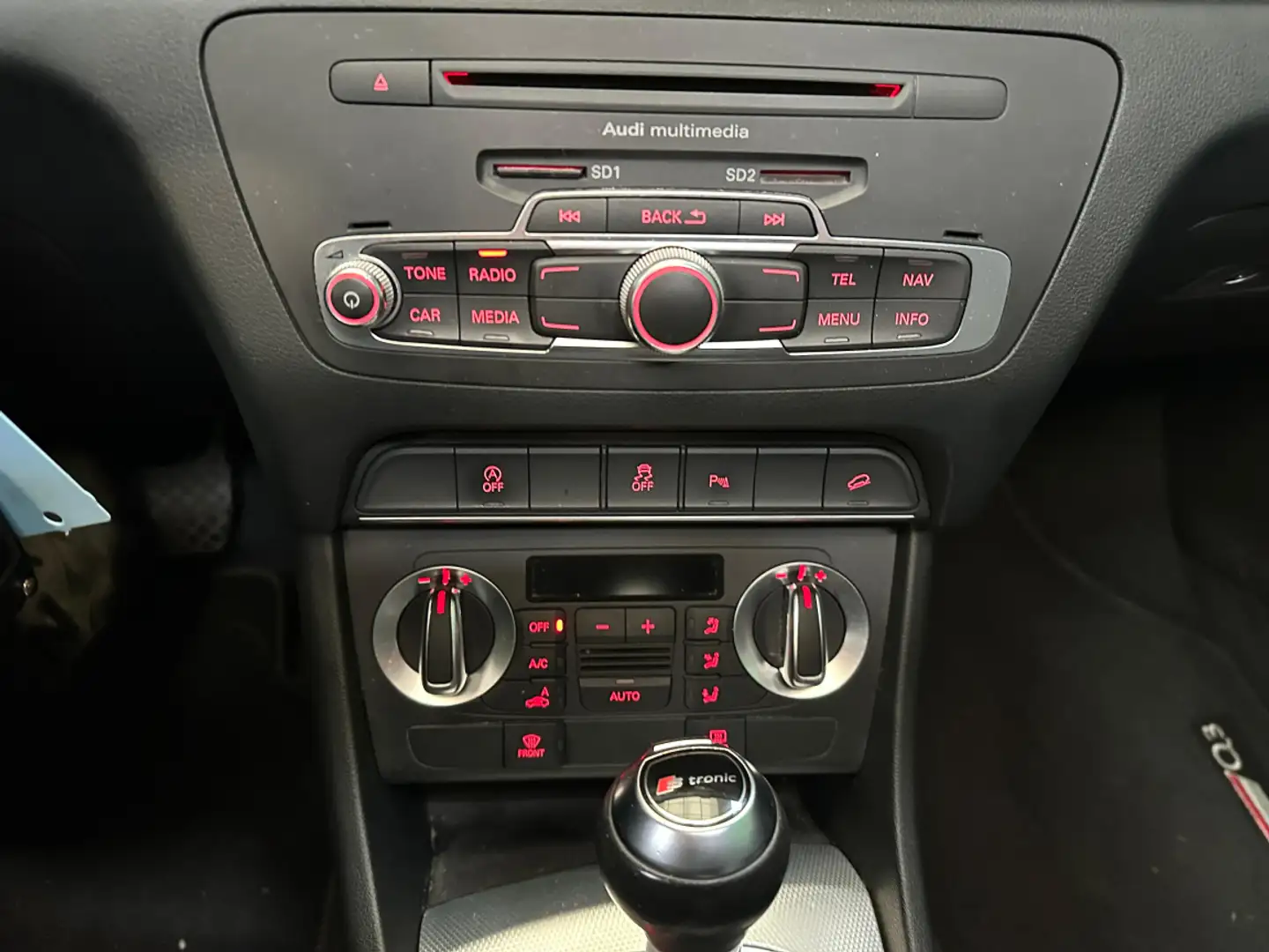 Audi Q3 1.4 TFSI 150 ch Ambition Luxe S tronic 6 - 2