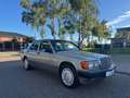 Mercedes-Benz 190 E OLDTIMER TÜV NEU Garantie A.M H-Kennzeichen Gold - thumbnail 1