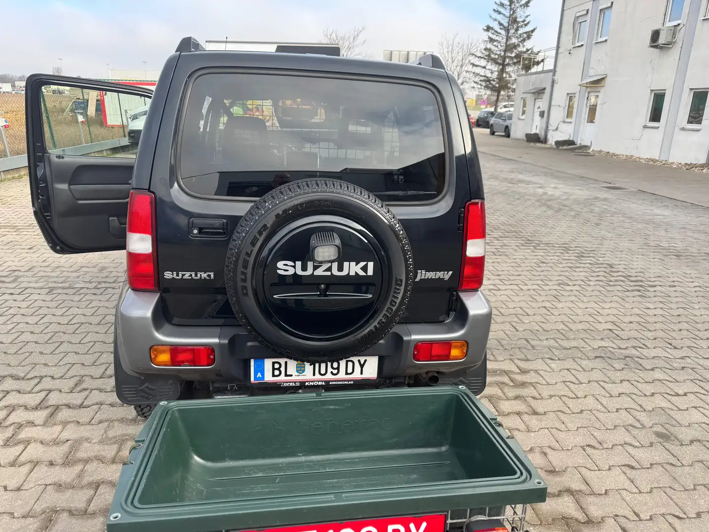 Suzuki Jimny Negro - 2