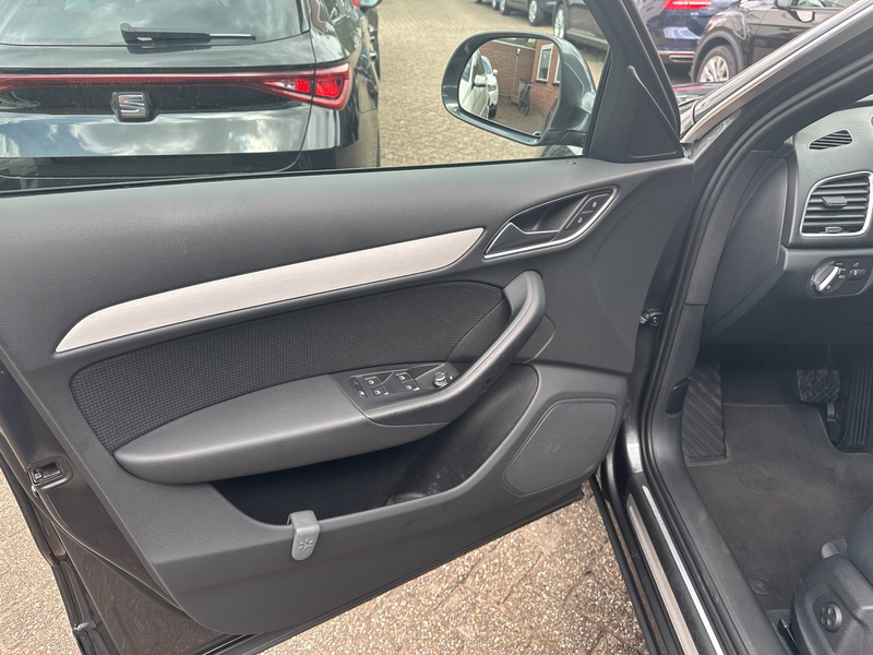 Audi Q3 1.4 TFSI CoD Sport Pro Line 2x S line AUTOMAAT-PAN — photo 11