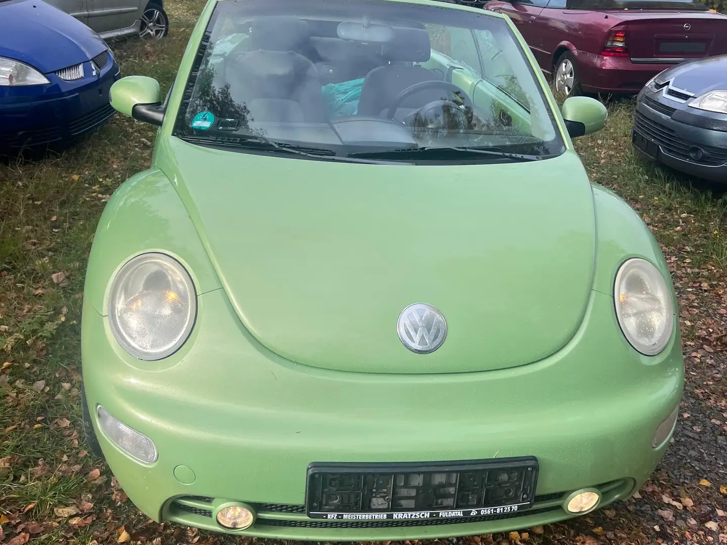 Volkswagen New Beetle New Beetle Cabriolet Cabriolet 2.0 Dark Flint Grün - 1