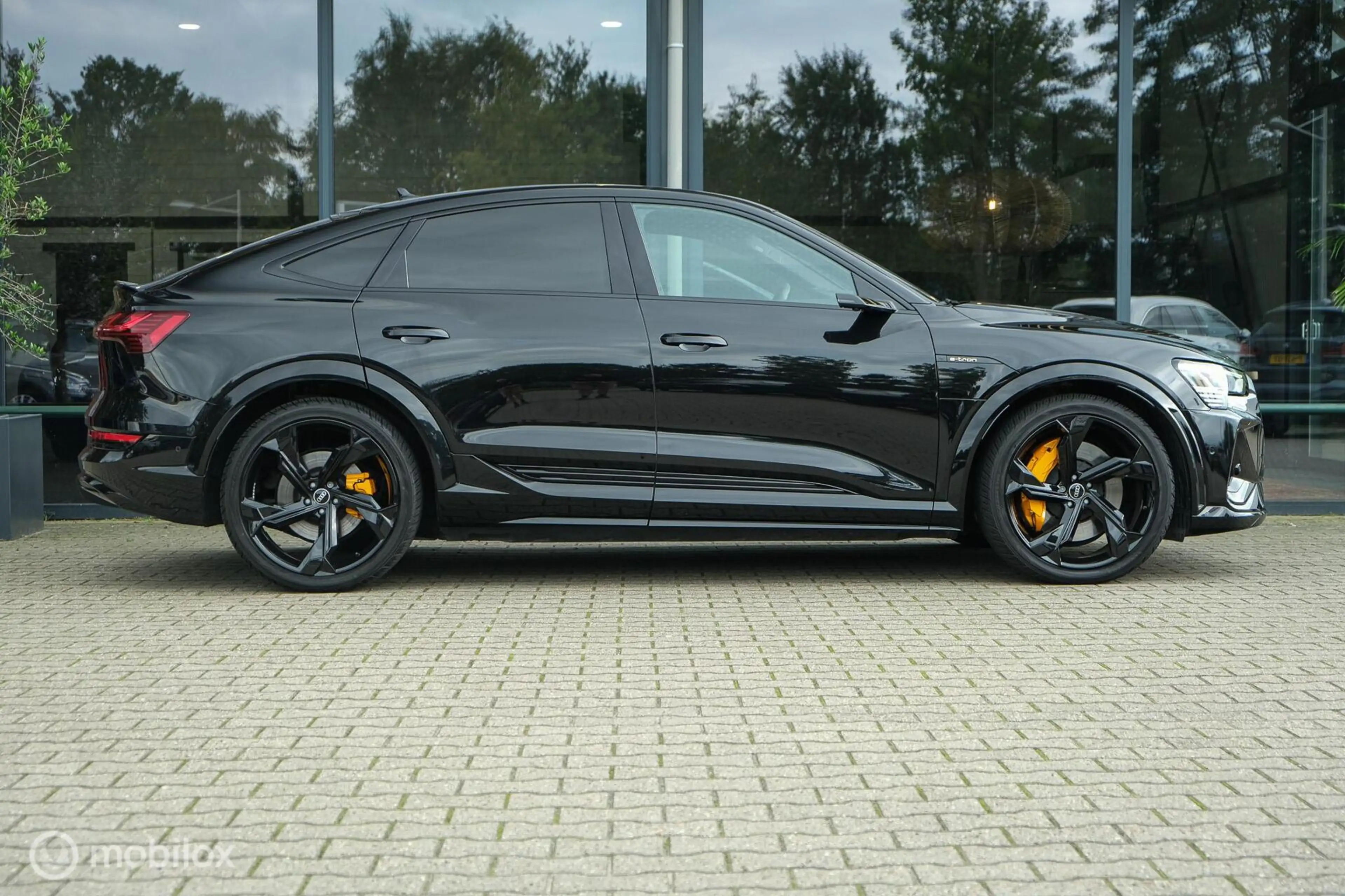 Audi e-tron Sportback S quattro 95 kWh | Pano | 360 camera | R — photo 5