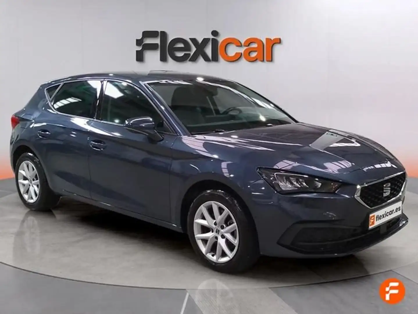 SEAT Leon 1.5 eTSI 110kW DSG S&S Style Spec Ed Gris - 2