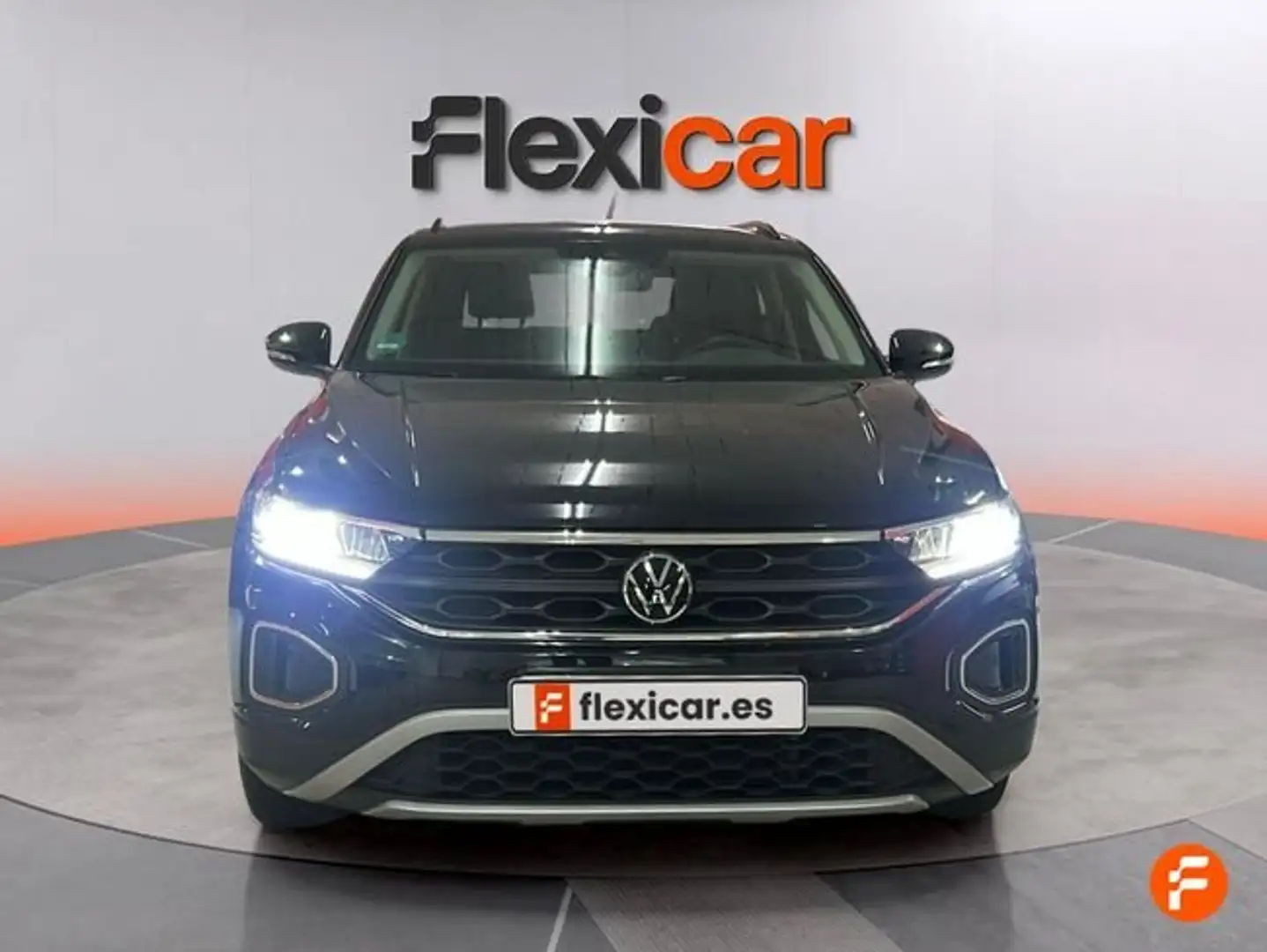 Volkswagen T-Roc 1.0 TSI 81kW Negro - 2