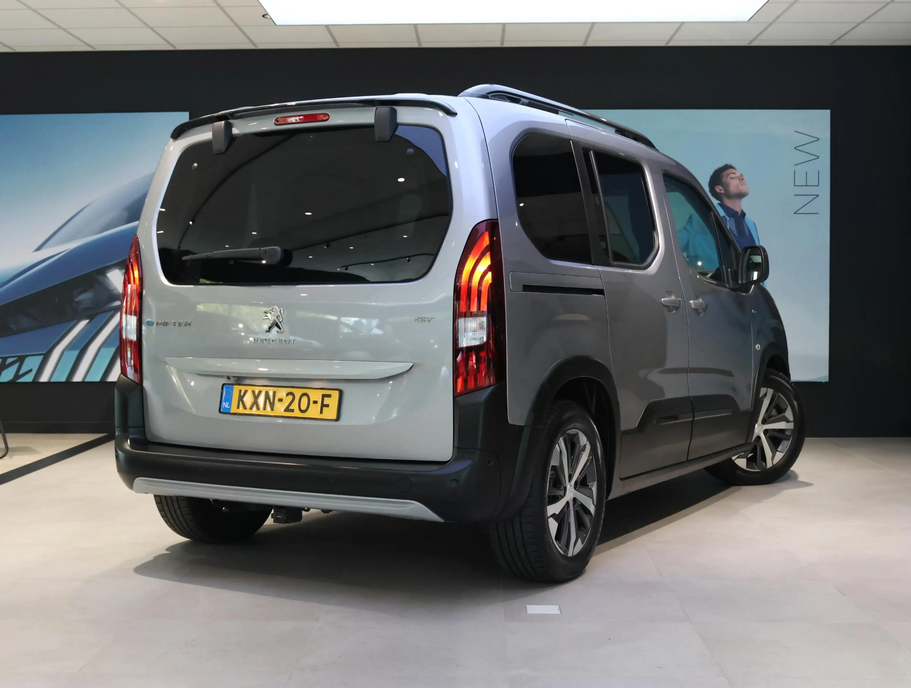 Peugeot e-Rifter EV GT 50 kWh SoH 99% | Trekhaak | Stoelverwarming — photo 2