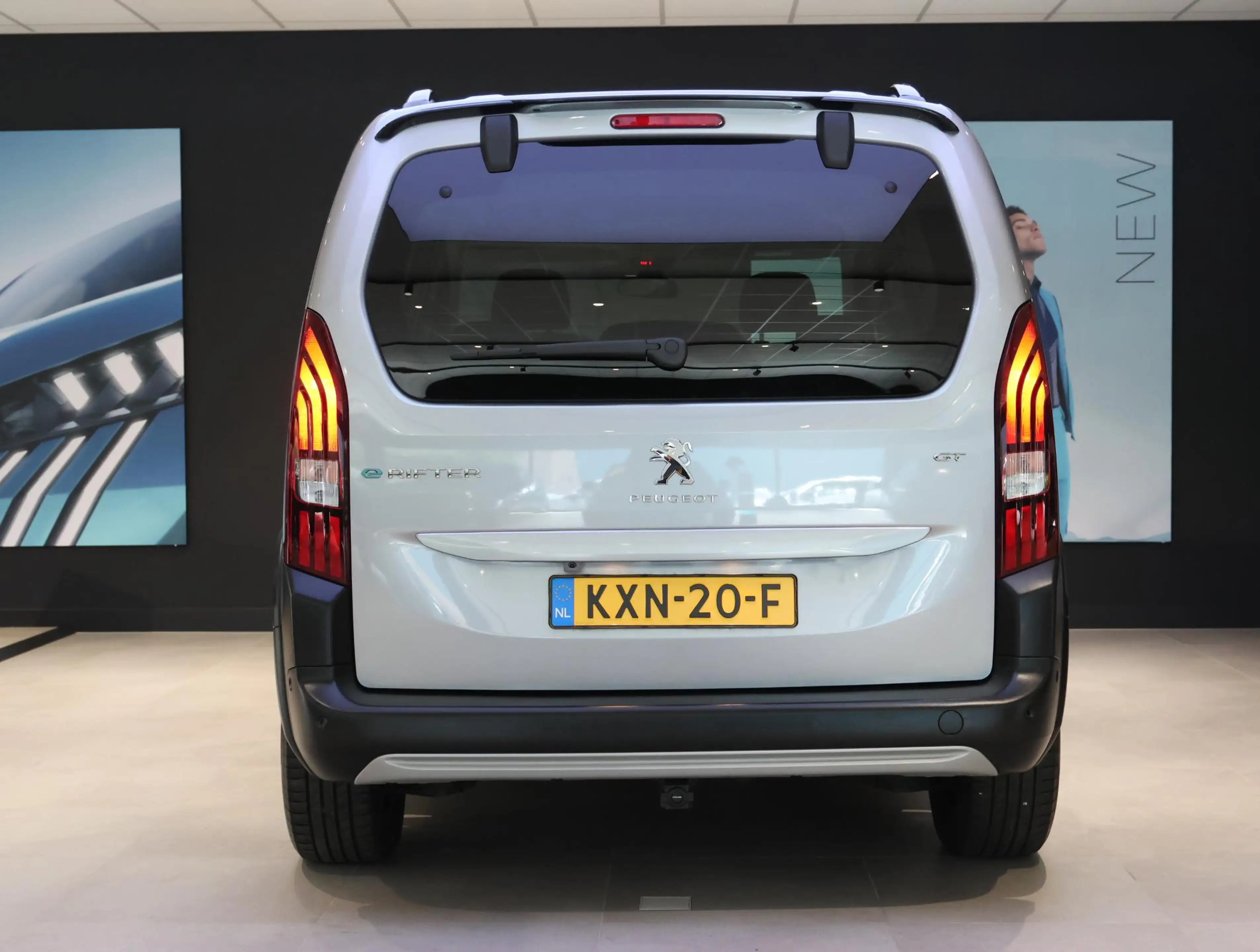 Peugeot e-Rifter EV GT 50 kWh SoH 99% | Trekhaak | Stoelverwarming — photo 12