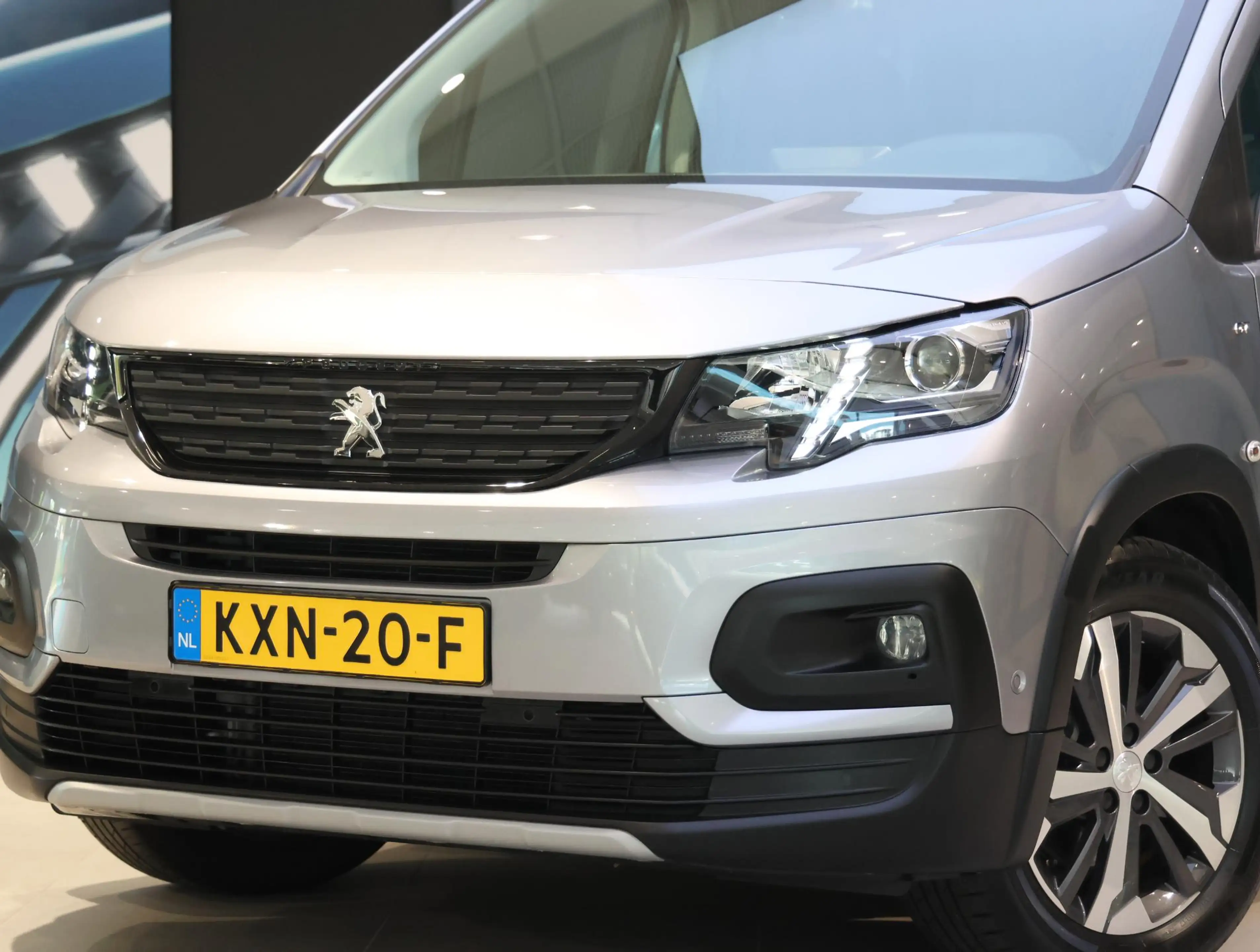 Peugeot e-Rifter EV GT 50 kWh SoH 99% | Trekhaak | Stoelverwarming — photo 10