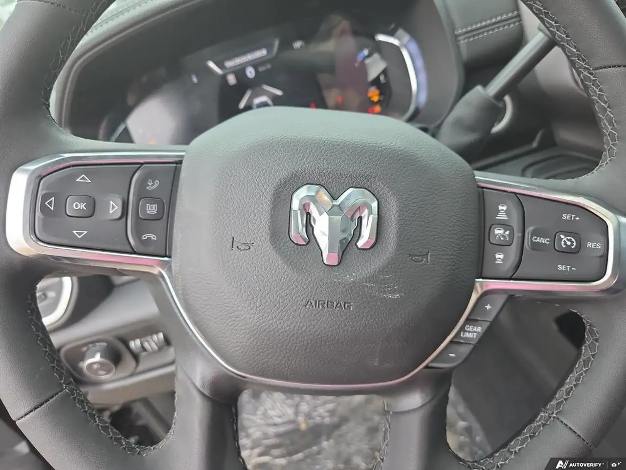 RAM 3500 снимка RAM 3500