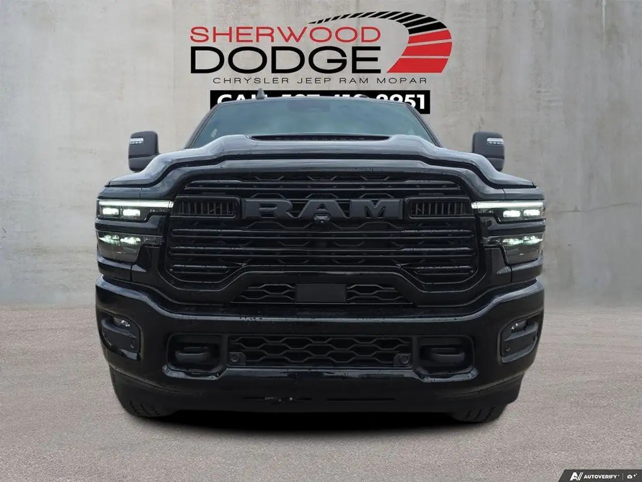 RAM 3500 снимка RAM 3500