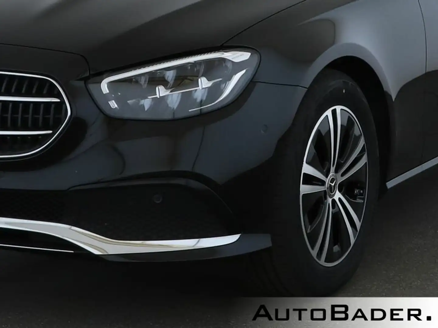 Mercedes-Benz E 200 E 200 d T Avantgarde MBUX AHK Park-Spgl-Pkt RFK Schwarz - 2