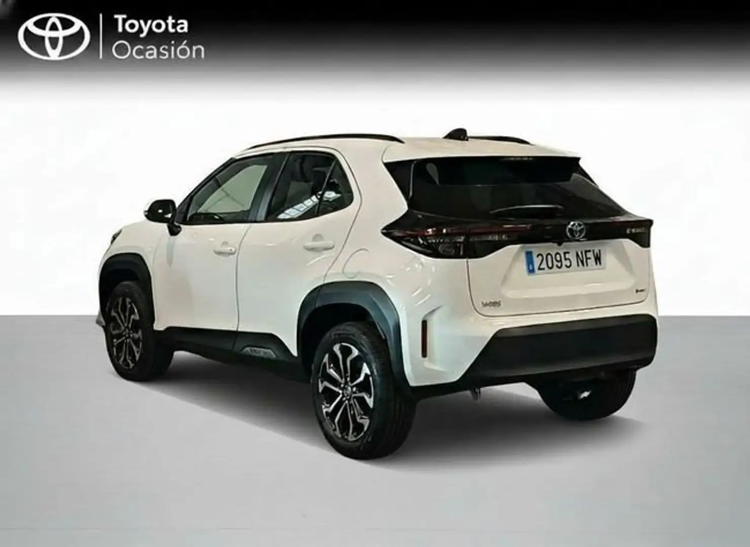 Toyota Yaris Cross 130H Active Plus Blanco - 2