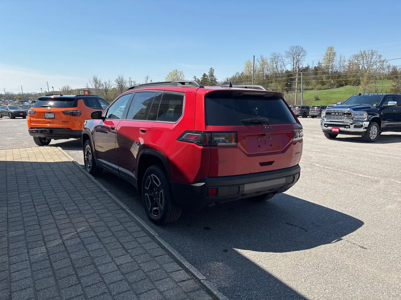 Jeep Cherokee снимка Jeep Cherokee