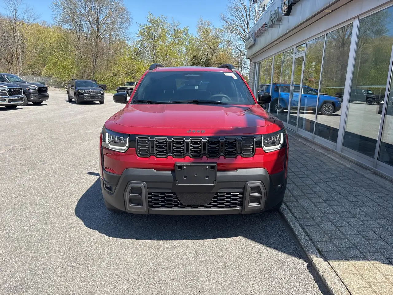 Jeep Cherokee снимка Jeep Cherokee