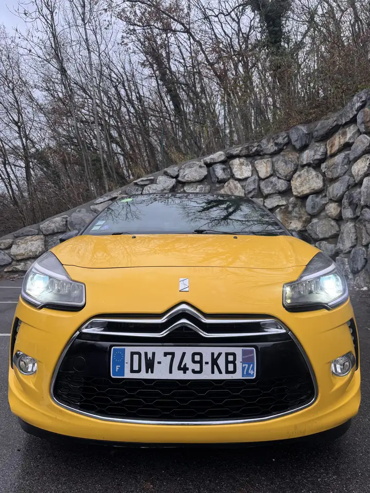 Citroen DS3 PureTech 110 Dark light