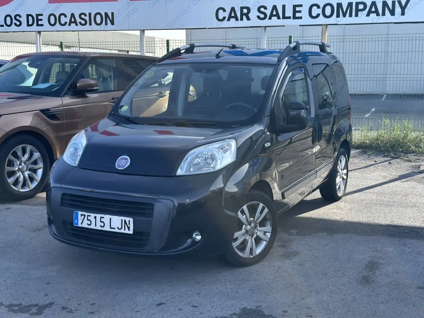 Fiat Qubo Monovolumen Automático de 5 Puertas Negro - 2