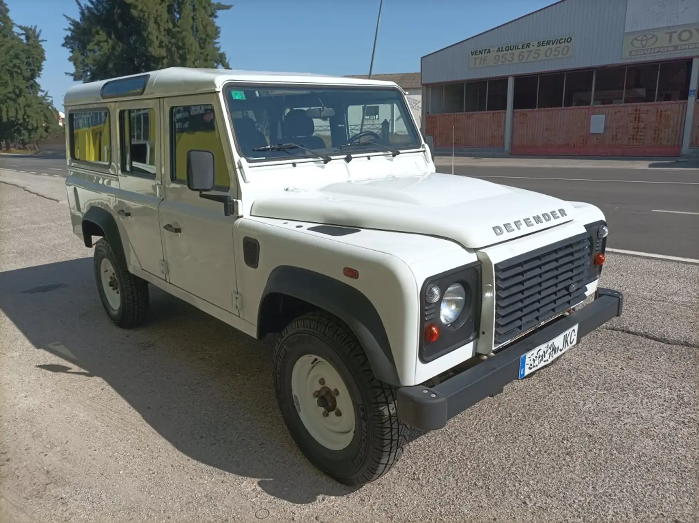 Land Rover Defender 110 SW SE Blanco - 1