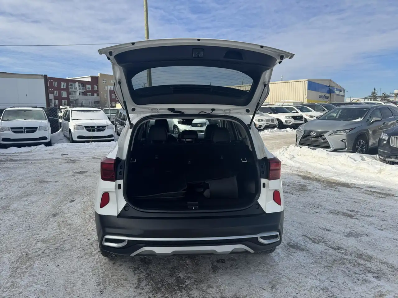 Kia Seltos снимка Kia Seltos