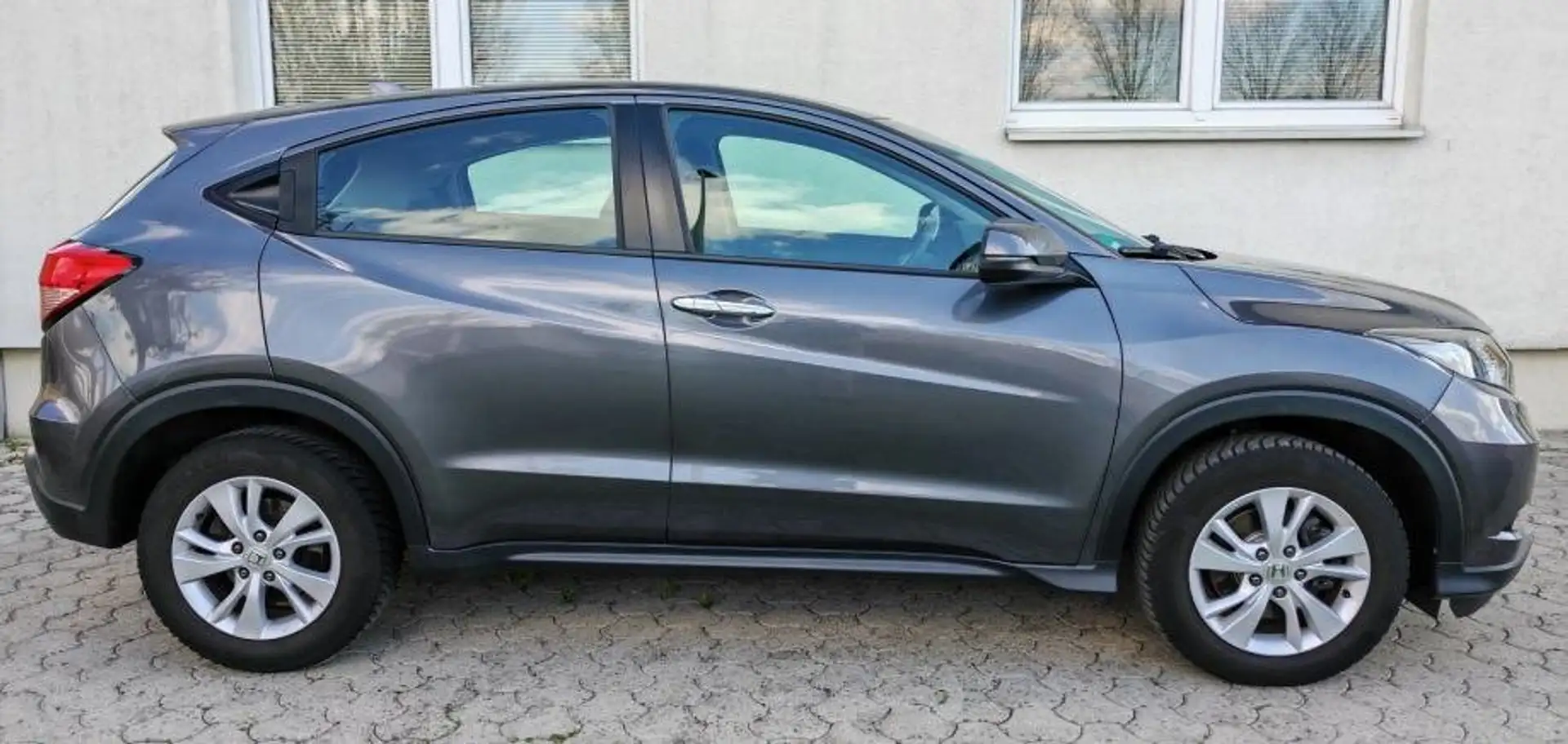 Honda HR-V 1.6i 16v 2WD Yumè Gris - 1