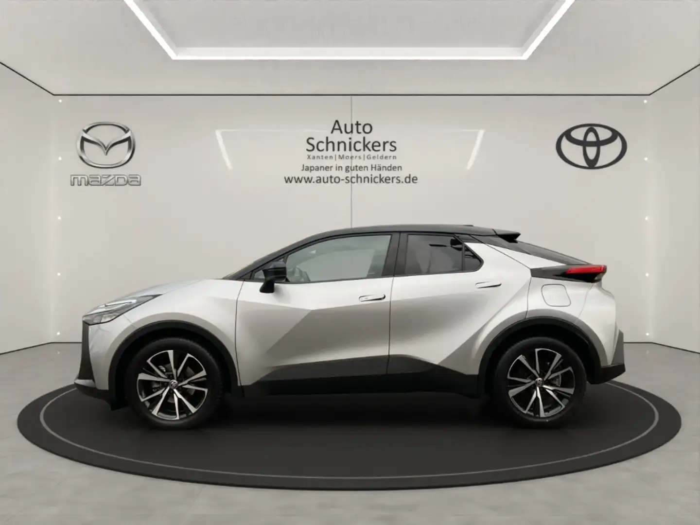 Toyota C-HR TEAM DEUTSCHLAND+CARPLAY+MODEL-2024 Silber - 2