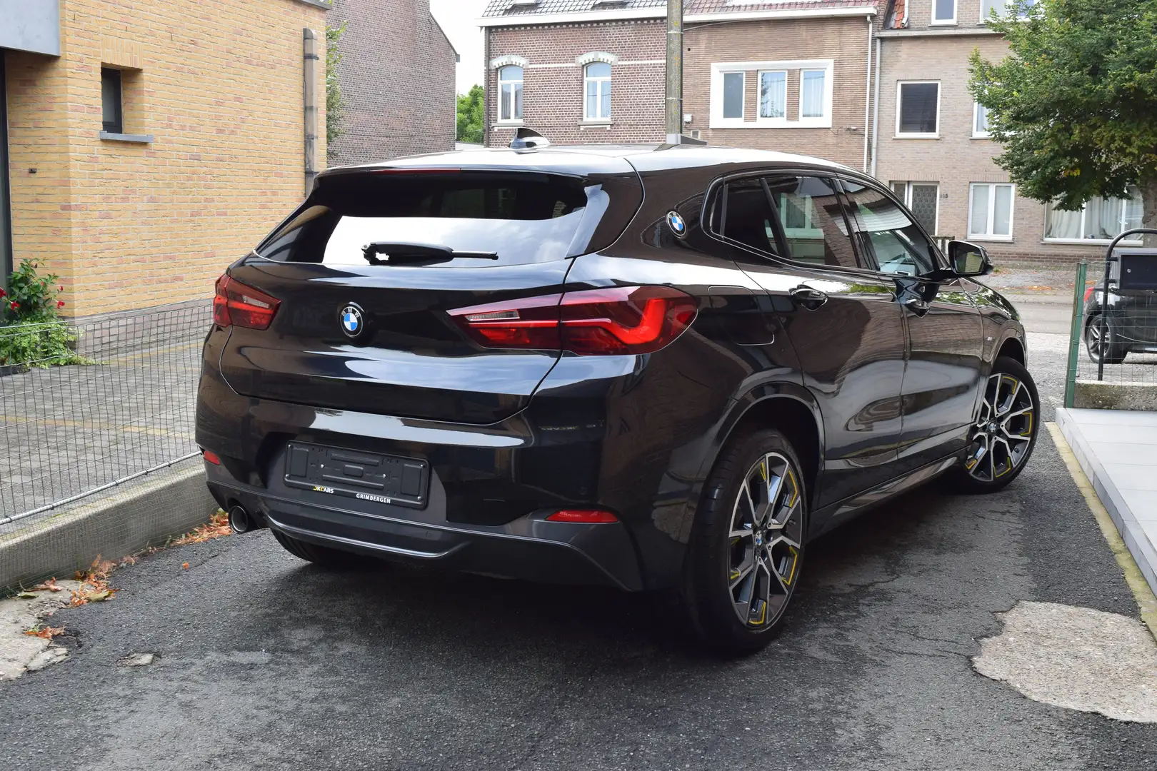 BMW X2 sDrive18i Aut. Edition Goldplay - SPORTZETELS - 2