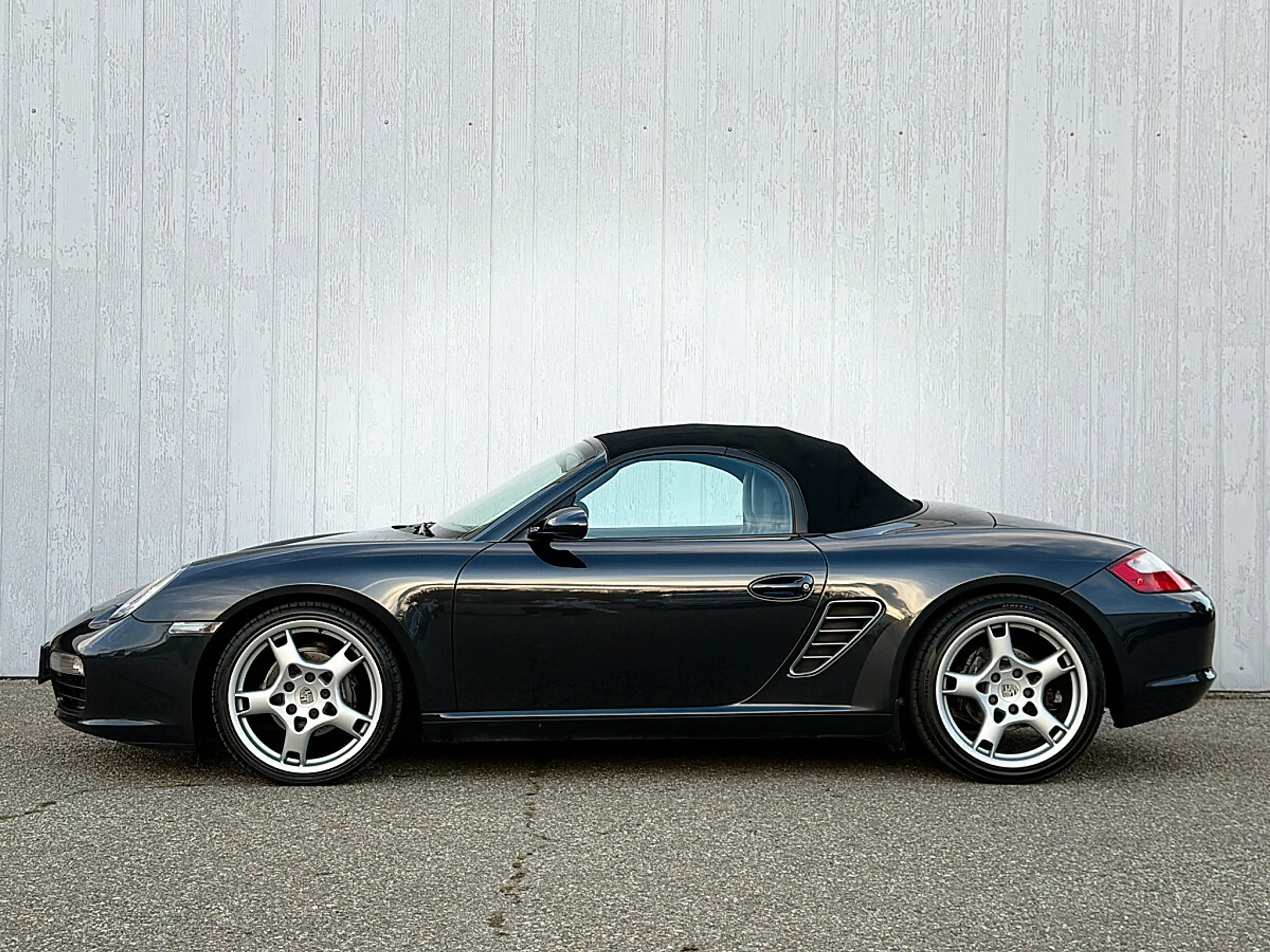 Porsche Boxster 2,7 — photo 8